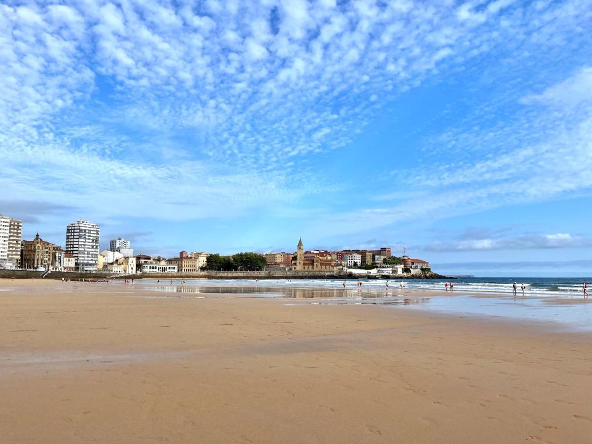 Atico Primera Linea Playa De San Lorenzo Gijon Exterior photo