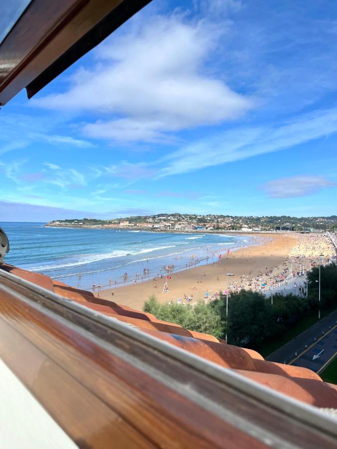 Atico Primera Linea Playa De San Lorenzo Gijon Exterior photo
